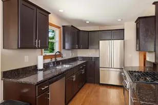 113 N 121st St, Wauwatosa, WI 53226 - Photo 19