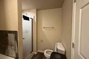 1906 N 33rd St, Milwaukee, WI 53208 - Photo 11
