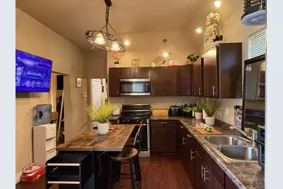 1906 N 33rd St, Milwaukee, WI 53208 - Photo 7