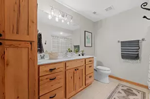 1758 Bess Ct, Oconomowoc, WI 53066 - Photo 29