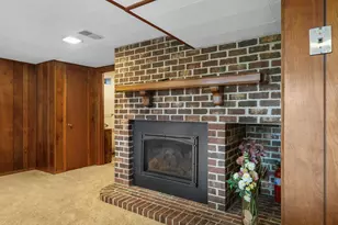 1668 Atlanta Cir, Manitowoc, WI 54220 - Photo 31