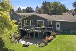 1668 Atlanta Cir, Manitowoc, WI 54220 - Photo 5