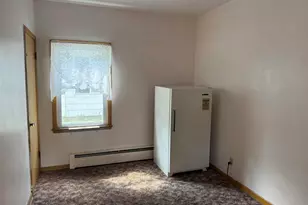 1604 54th St, Kenosha, WI 53140 - Photo 9