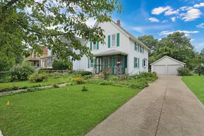 1604  54th St, Kenosha, WI 53140 - Photo 1