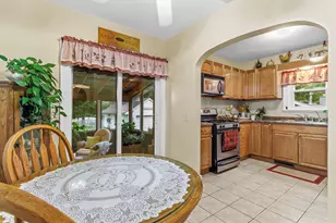 82 Jewell Dr, Williams Bay, WI 53191 - Photo 9