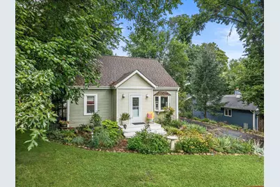 82  Jewell Dr, Williams Bay, WI 53191 - Photo 1