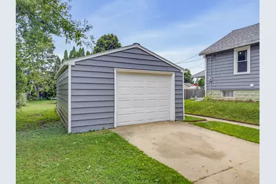 1021  Wilson Ave, Sheboygan, WI 53081 - Photo 25
