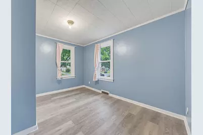 1021  Wilson Ave, Sheboygan, WI 53081 - Photo 17