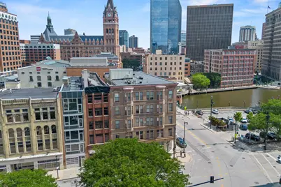 108 W Wells St #2C, Milwaukee, WI 53203 - Photo 39