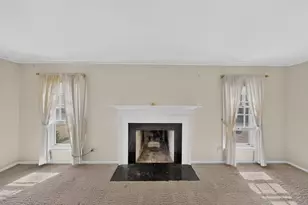 18075 Whipple Tree Ct, Brookfield, WI 53045 - Photo 11