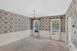 18075 Whipple Tree Ct, Brookfield, WI 53045 - Photo 7