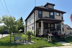 811 State St, Manitowoc, WI 54220 - Photo 1