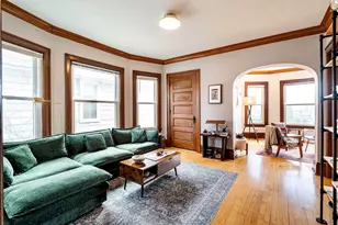 2556 S Brisbane Ave, Milwaukee, WI 53207 - Photo 3