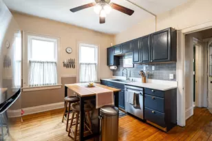 2558 S Brisbane Ave, Milwaukee, WI 53207 - Photo 9