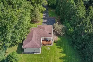 S25W27059 Winnebago Way, Waukesha, WI 53188 - Photo 39
