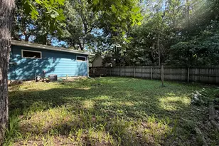 429 10th Pl, Kenosha, WI 53140 - Photo 9