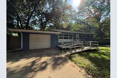 429  10th Pl, Kenosha, WI 53140 - Photo 1
