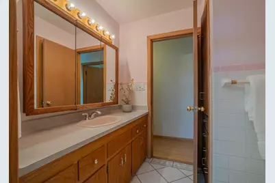 N124W18420  Lovers Ln, Germantown, WI 53022 - Photo 23