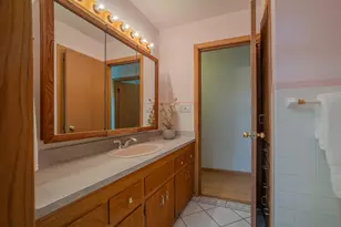 N124W18420 Lovers Ln, Germantown, WI 53022 - Photo 23