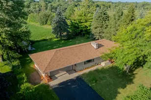 N124W18420 Lovers Ln, Germantown, WI 53022 - Photo 3