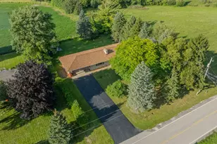 N124W18420 Lovers Ln, Germantown, WI 53022 - Photo 5