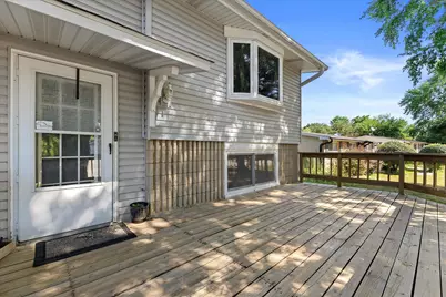 1644  Warwick Way, Racine, WI 53406 - Photo 3