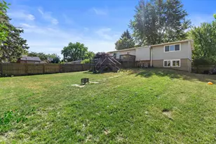 1644 Warwick Wy, Racine, WI 53406 - Photo 19
