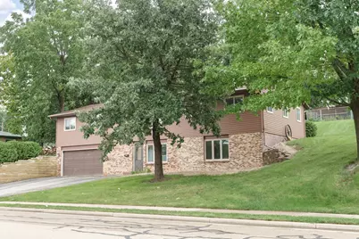 320 N Clark St, Mayville, WI 53050 - Photo 3