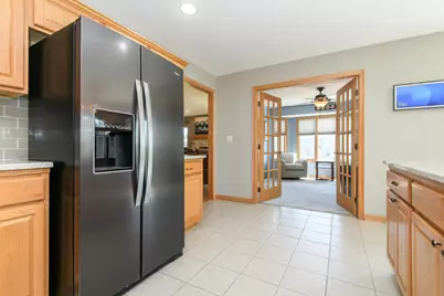 8313  Whitetail Dr, Racine, WI 53406 - Photo 23