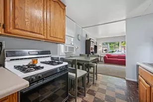 3354 S Burrell St, Milwaukee, WI 53207 - Photo 5