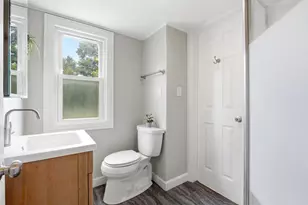 202 S Highland Ave, Thiensville, WI 53092 - Photo 13