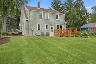 202 S Highland Ave, Thiensville, WI 53092 - Photo 25