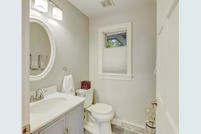 1223 N Laurel Ln, Summit, WI 53066 - Photo 31