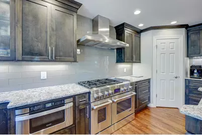1223 N Laurel Ln, Summit, WI 53066 - Photo 15