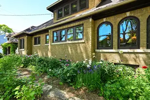 2405 N 73rd St, Wauwatosa, WI 53213 - Photo 47
