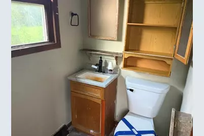 7105  Old Spring St, Racine, WI 53406 - Photo 25