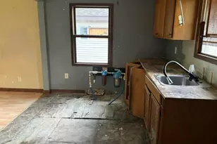 7105 Old Spring St, Racine, WI 53406 - Photo 21