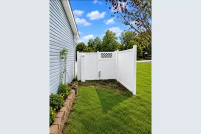 1170  Cypress Pt, Twin Lakes, WI 53181 - Photo 7