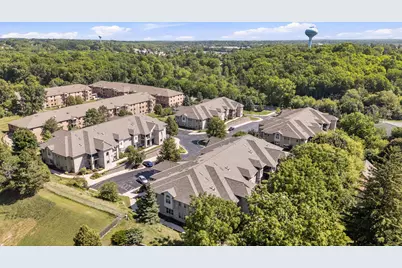 460 N Silverbrook Dr #103, West Bend, WI 53090 - Photo 29