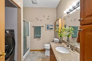 460 N Silverbrook Dr, West Bend, WI 53090 - Photo 13