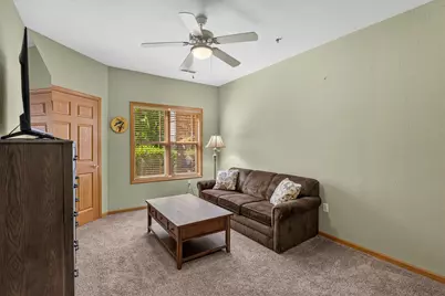 460 N Silverbrook Dr #103, West Bend, WI 53090 - Photo 17