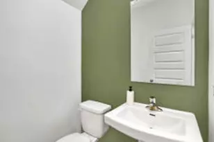 5036 Yates Dr, Racine, WI 53403 - Photo 11