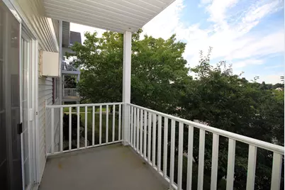 715  Canterberry Ct #215, West Bend, WI 53090 - Photo 17