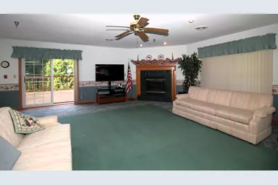 715  Canterberry Ct #215, West Bend, WI 53090 - Photo 25