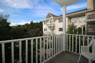 715 Canterberry Ct, West Bend, WI 53090 - Photo 3