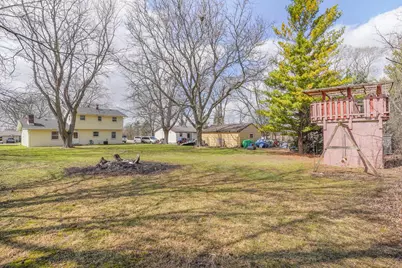 3749  Debby Ln, Racine, WI 53126 - Photo 33