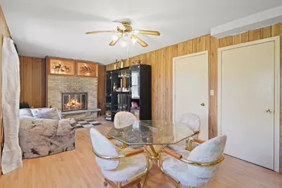 3749  Debby Ln, Racine, WI 53126 - Photo 15