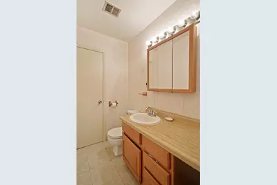 3749  Debby Ln, Racine, WI 53126 - Photo 19