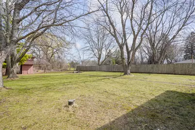 3749  Debby Ln, Racine, WI 53126 - Photo 31