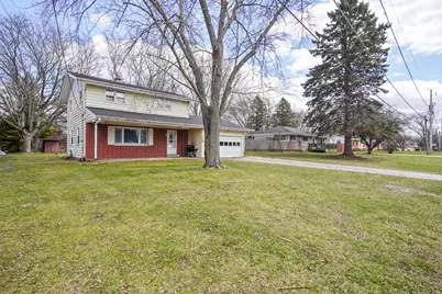 3749  Debby Ln, Racine, WI 53126 - Photo 35